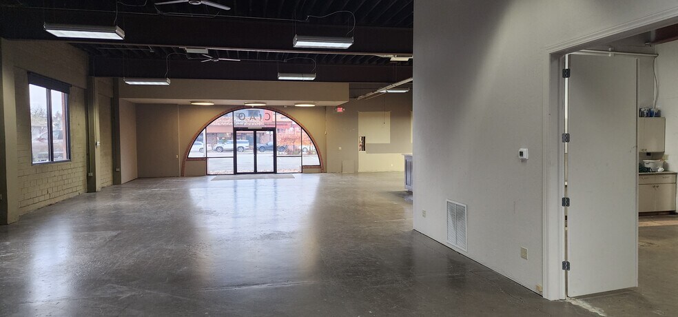 448 Main St, Kalispell, MT à louer - Photo du bâtiment - Image 3 de 3