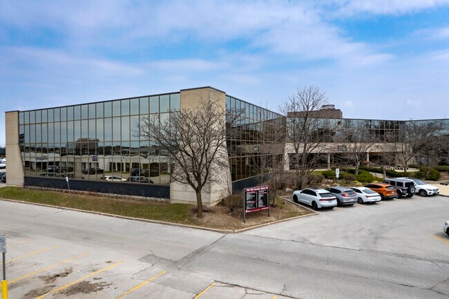Plus de détails pour 716 Gordon Baker Rd, Toronto, ON - Bureau à louer