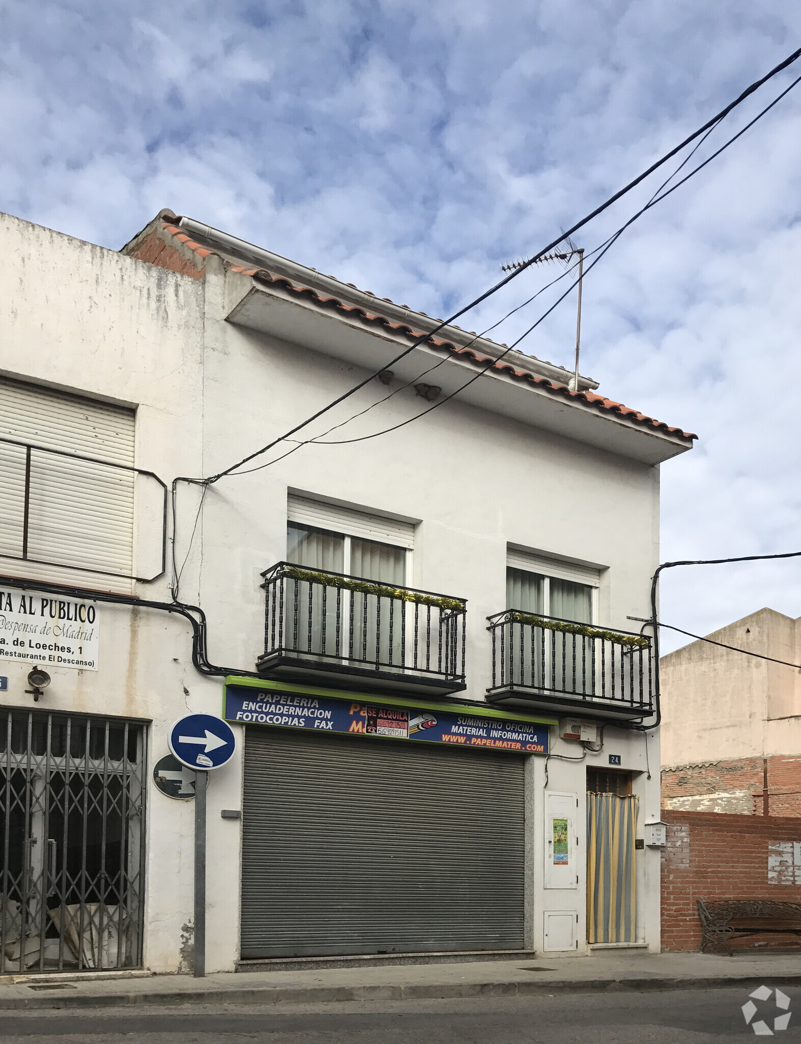 Calle Pez, 24, Campo Real, Madrid for lease Primary Photo- Image 1 of 3