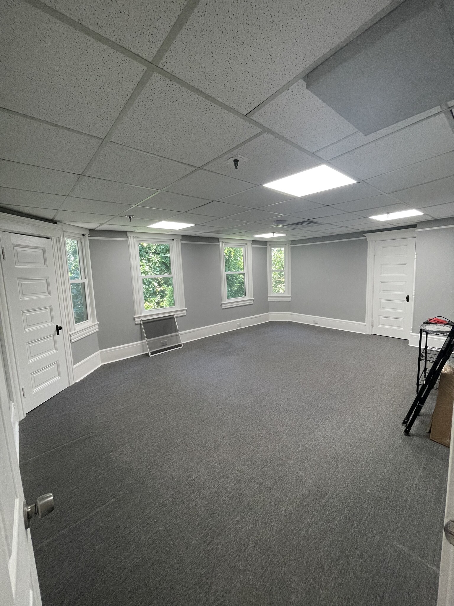 200 Maple Ave, Red Bank, NJ for lease Interior Photo- Image 1 of 3