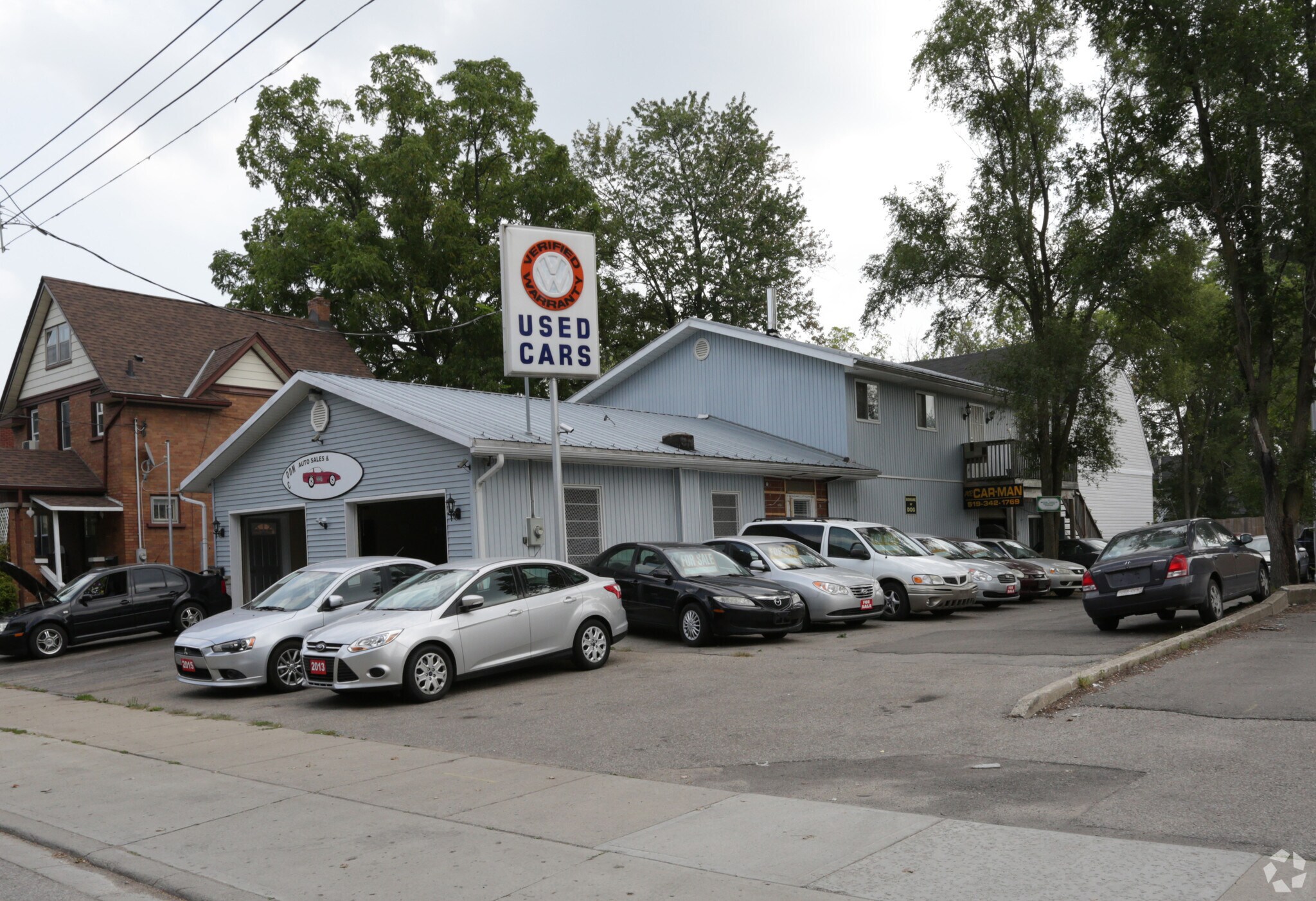 227 Louisa St, Kitchener, ON for sale Primary Photo- Image 1 of 1