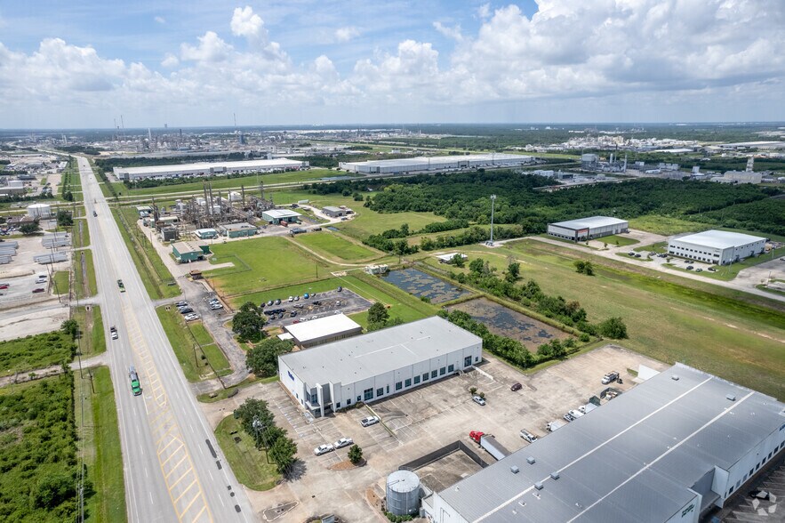 11810 W Fairmont Pky, La Porte, TX à louer - Aérien - Image 3 de 10