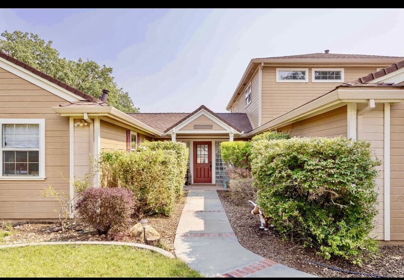 19365 Macho Rd, Red Bluff, CA à vendre - Photo du bâtiment - Image 2 de 42