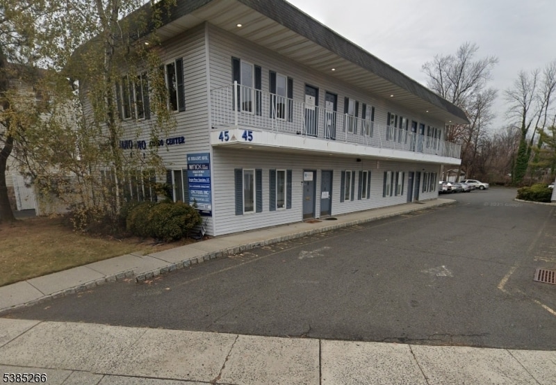 45 Brant Ave, Clark, NJ for lease Interior Photo- Image 1 of 7