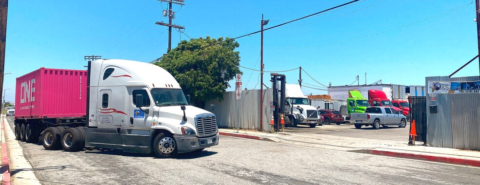 25124 Broadwell Ave, Harbor City, CA for lease - Building Photo - Image 2 of 9