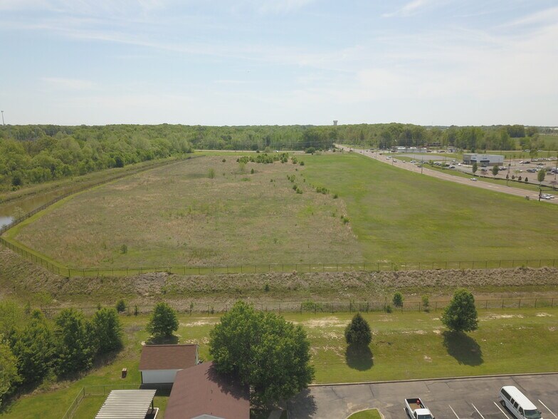 5205 Airways Blvd, Southaven, MS à vendre - Photo du bâtiment - Image 2 de 9