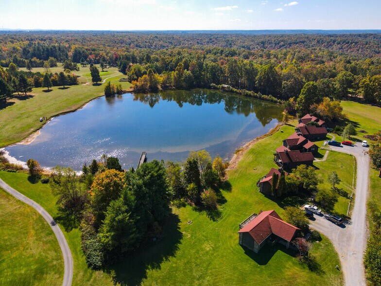 16941 Highway 70 N, Monterey, TN à vendre - Photo du bâtiment - Image 3 de 9