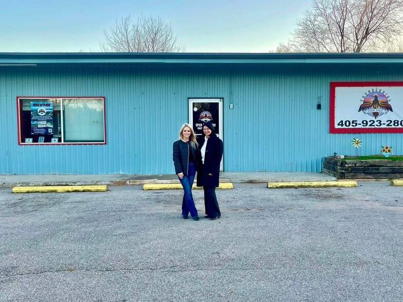 10810 Alameda Dr, Norman, OK for sale - Building Photo - Image 2 of 16