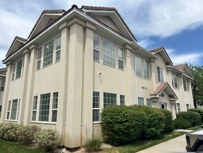 9537 S 700 E, Sandy, UT à louer Photo du bâtiment- Image 1 de 24