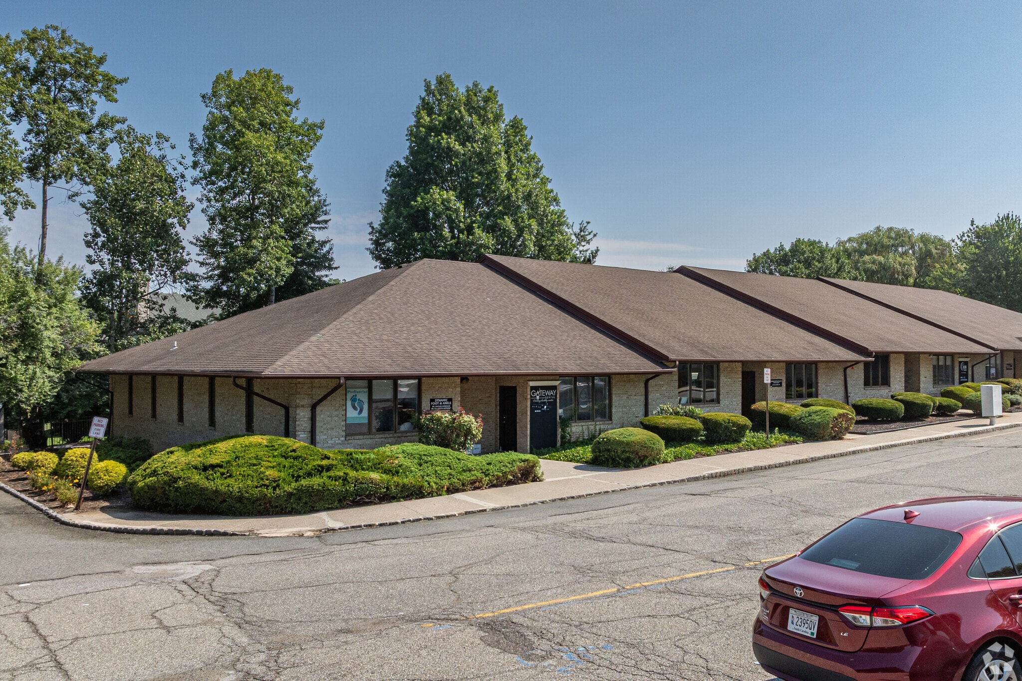 121 Center Grove Rd, Randolph, NJ for lease Primary Photo- Image 1 of 5