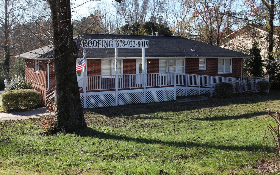 5004 Stone Mountain Hwy, Stone Mountain, GA à vendre - Photo du bâtiment - Image 2 de 4