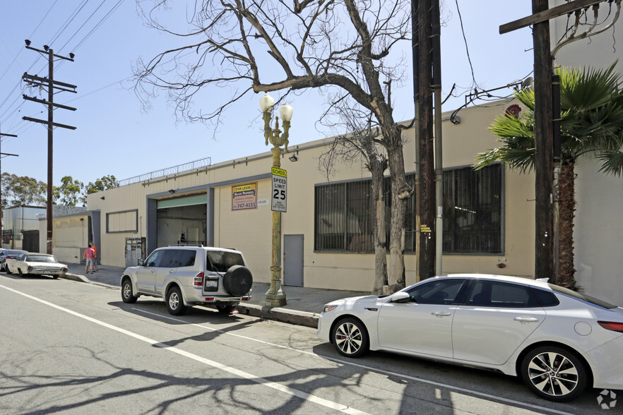 3716-3724 S Grand Ave, Los Angeles, CA for lease - Building Photo - Image 1 of 7