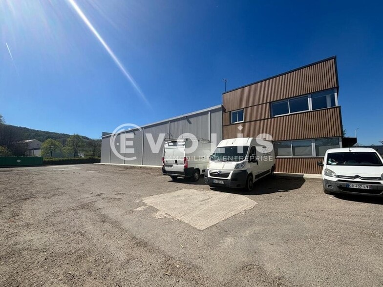 42 Rue Isaac Asimov, Bourgoin-Jallieu for lease - Building Photo - Image 3 of 15
