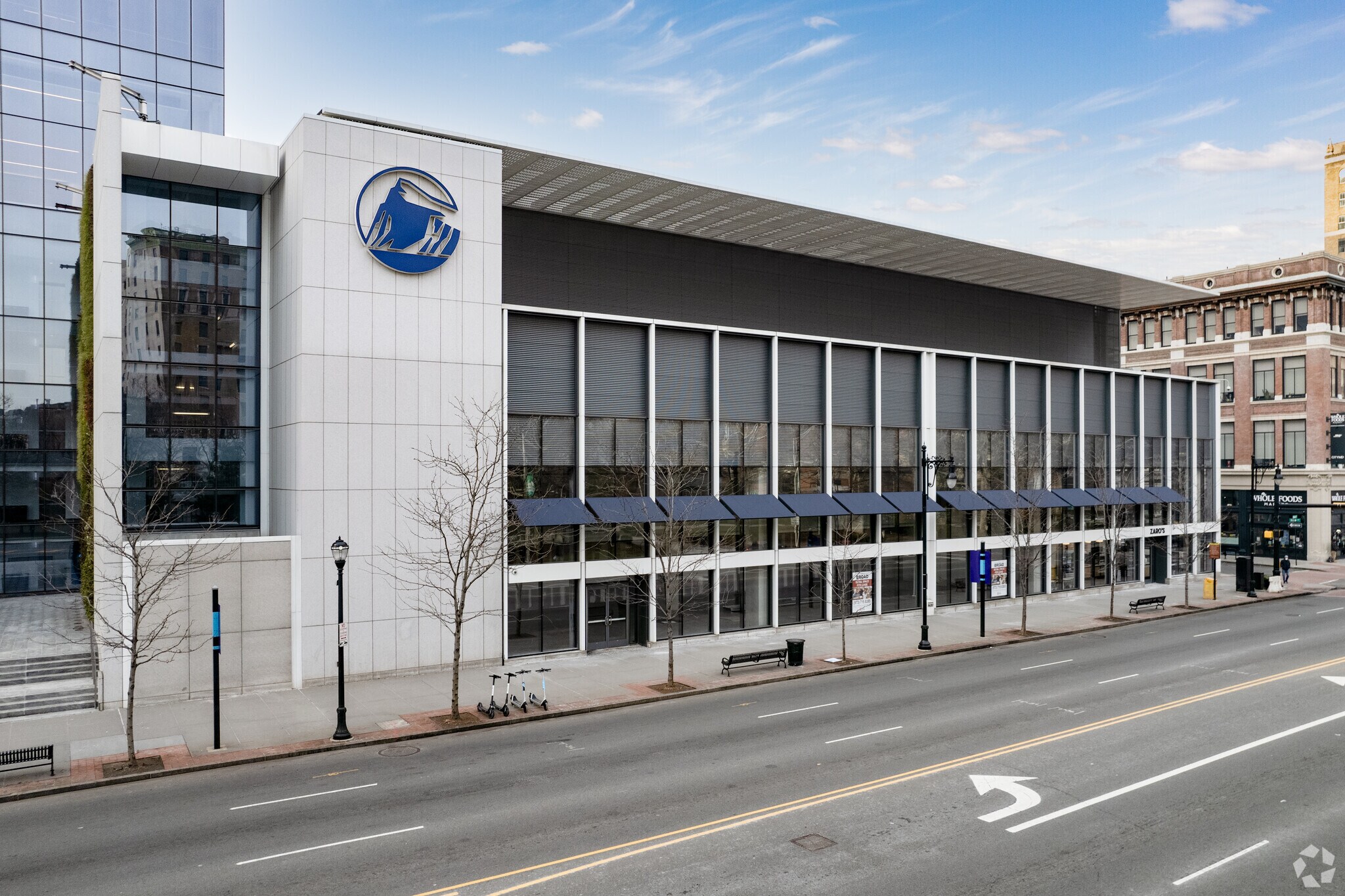 635-649 Broad St, Newark, NJ for lease Primary Photo- Image 1 of 4