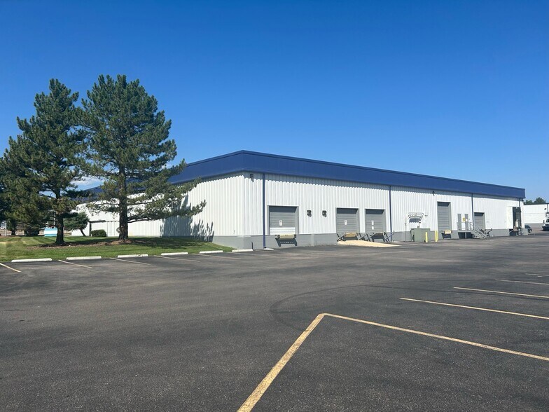 452 Burbank St, Broomfield, CO for lease - Building Photo - Image 1 of 1