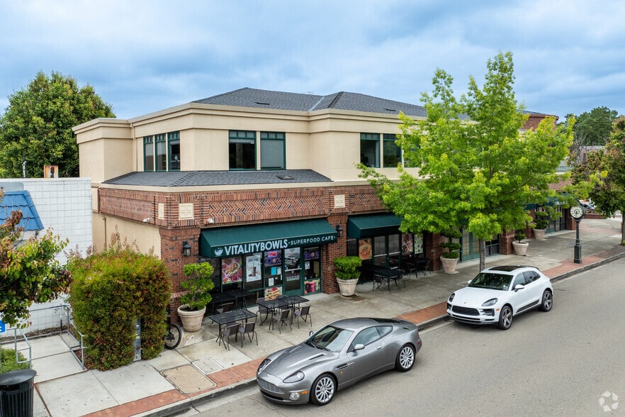 190 Hartz Ave, Danville, CA à louer - Photo du bâtiment - Image 2 de 3