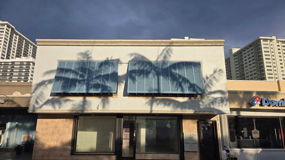 3418 N Ocean Blvd, Fort Lauderdale, FL à louer - Photo du bâtiment - Image 2 de 17