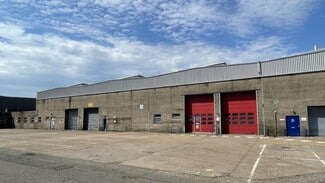 Plus de détails pour Baldovie Rd, Dundee - Industriel à louer