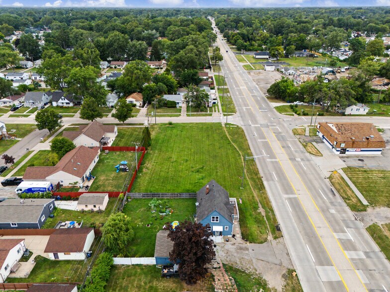 1410 S Merriman Rd, Westland, MI à vendre - Photo du bâtiment - Image 3 de 14