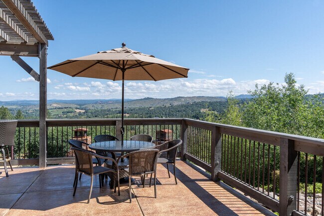 Plus de détails pour 8054 Fairplay Rd, Somerset, CA - Spécialité à vendre