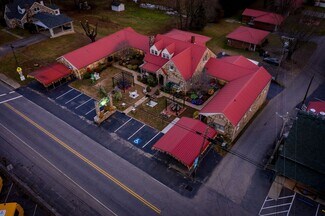 Plus de détails pour 290 N Main St, Robbinsville, NC - Services hôteliers à vendre