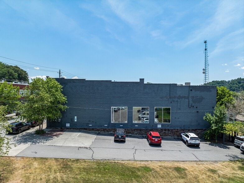 347 Depot St, Asheville, NC for lease - Building Photo - Image 3 of 3