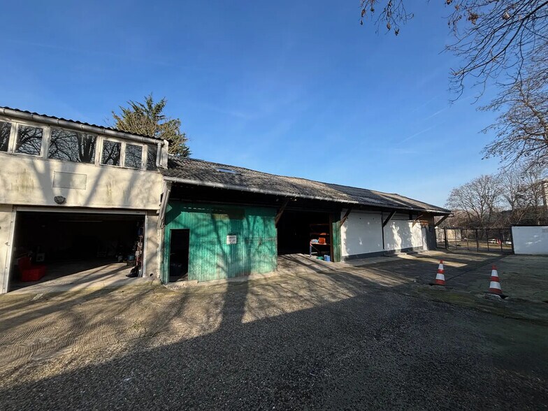 55 Rue Du Colonel Fabien, Arcueil à vendre - Photo du bâtiment - Image 3 de 17