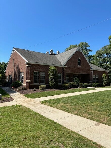 107 Grannis Ln, Statesville, NC à louer - Photo du bâtiment - Image 1 de 17
