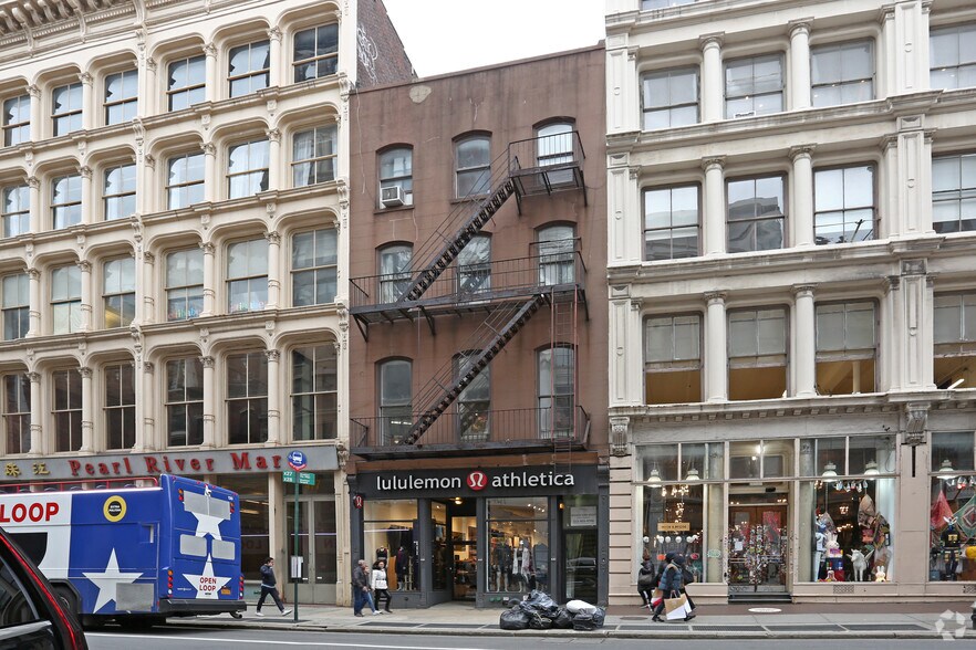 481 Broadway, New York, NY à louer - Photo du bâtiment - Image 2 de 11