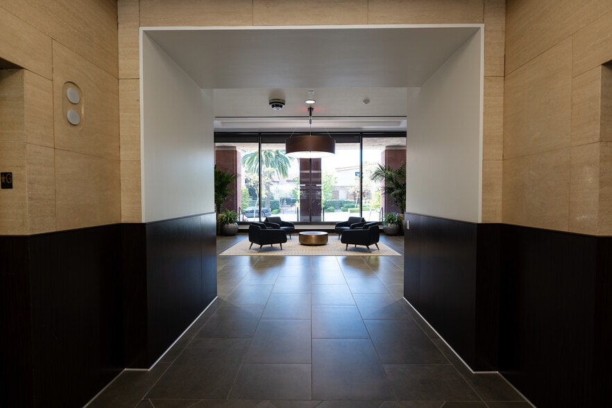 100 E Corson St, Pasadena, CA for lease - Interior Photo - Image 3 of 23