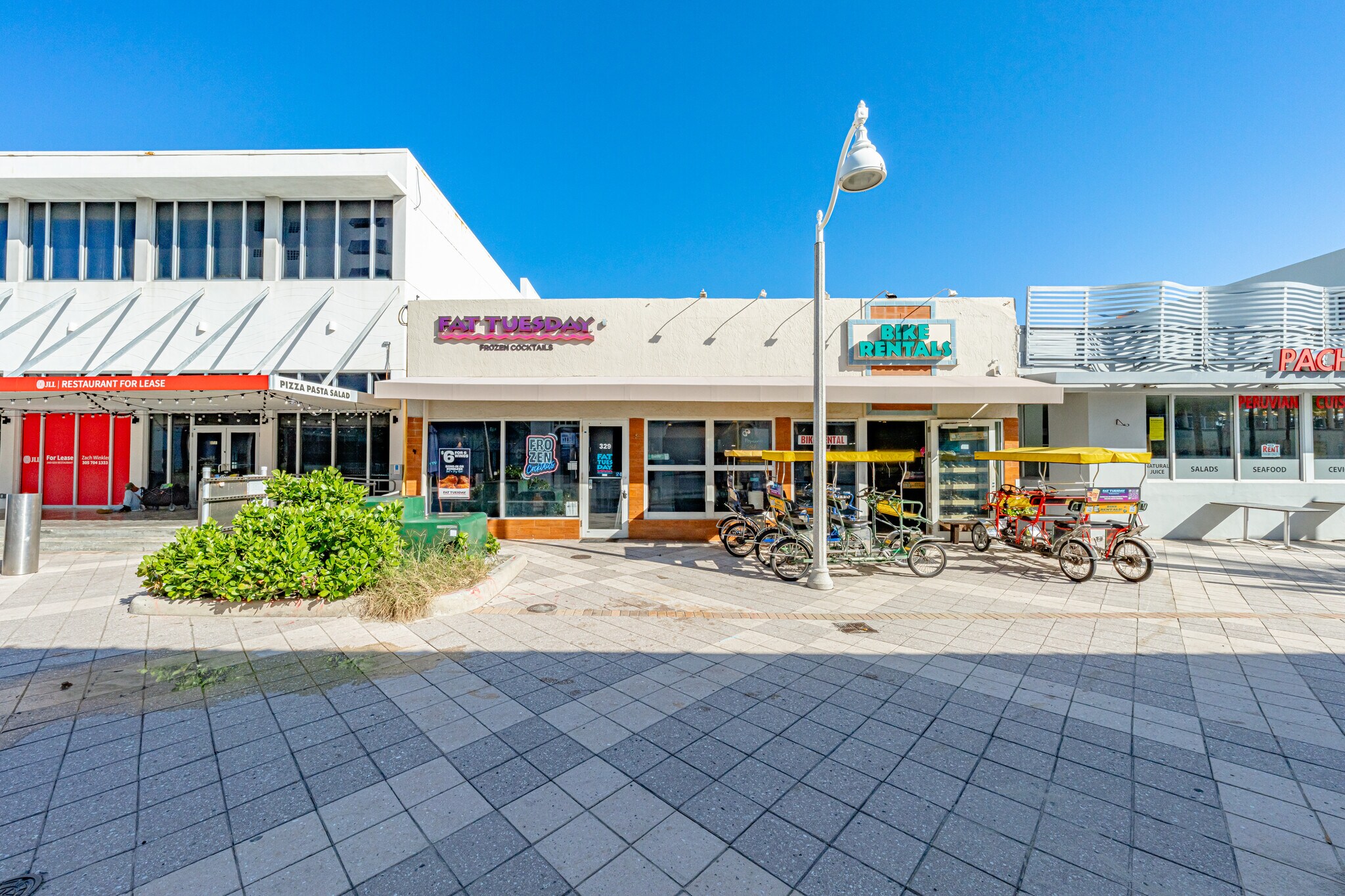 327-329 Johnson St, Hollywood, FL à vendre Photo du bâtiment- Image 1 de 8