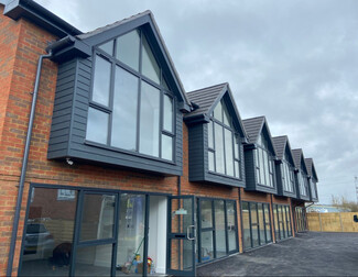 Plus de détails pour Stairbridge Ln, Haywards Heath - Bureau à louer