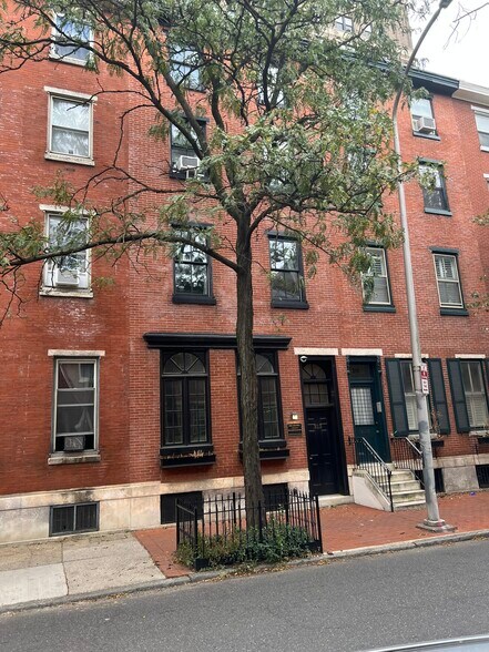 313 S 16th St, Philadelphia, PA à vendre - Photo du bâtiment - Image 3 de 34