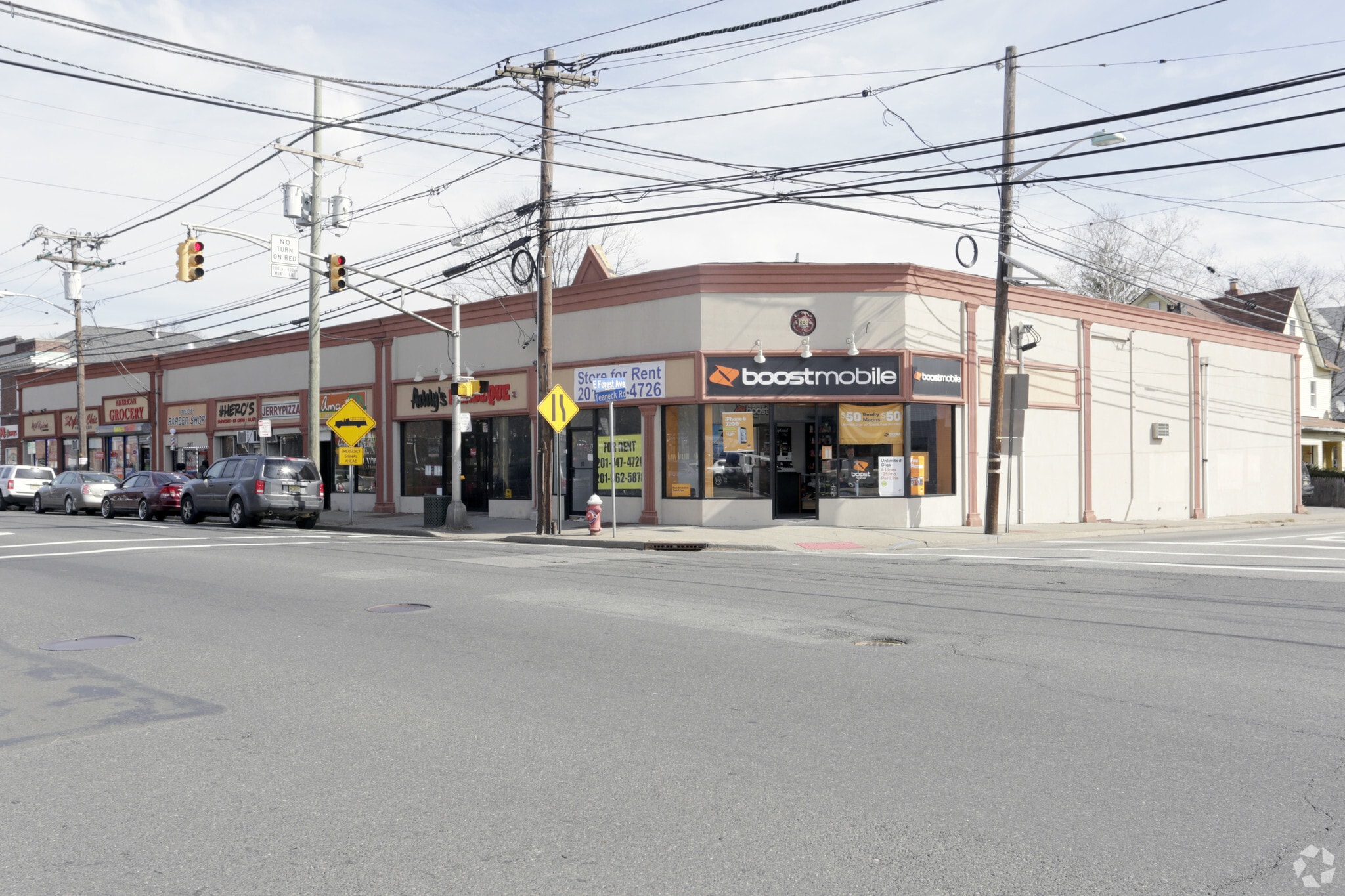 1199 Teaneck Rd, Teaneck, NJ à louer Photo principale- Image 1 de 9