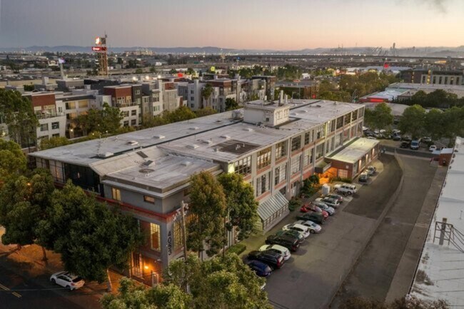 More details for 4053 Harlan St, Emeryville, CA - Multifamily for Sale