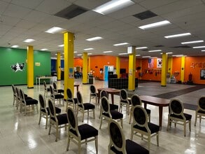 404 Huffman Mill Rd, Burlington, NC for lease Interior Photo- Image 2 of 8