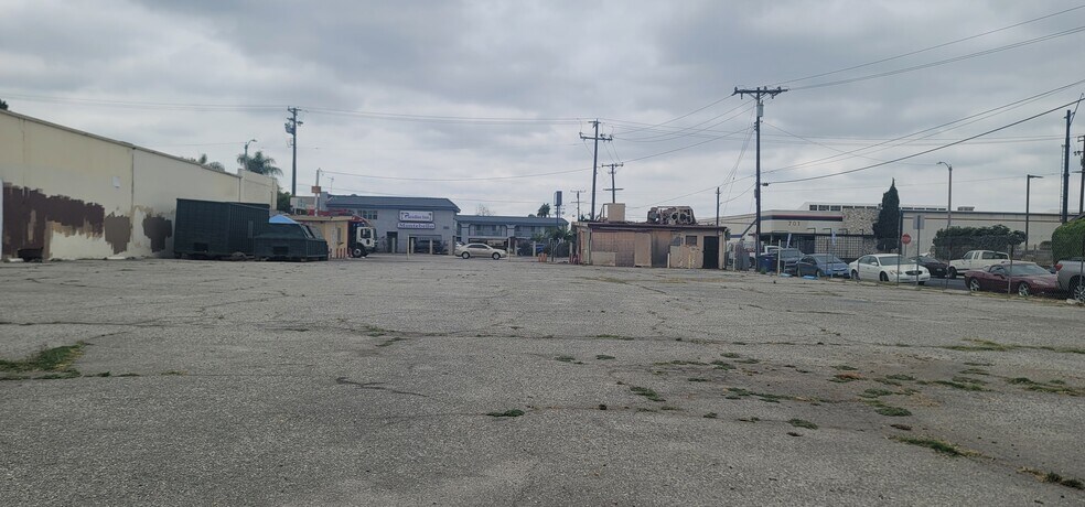 524 Washington Blvd, Montebello, CA for sale - Building Photo - Image 2 of 8