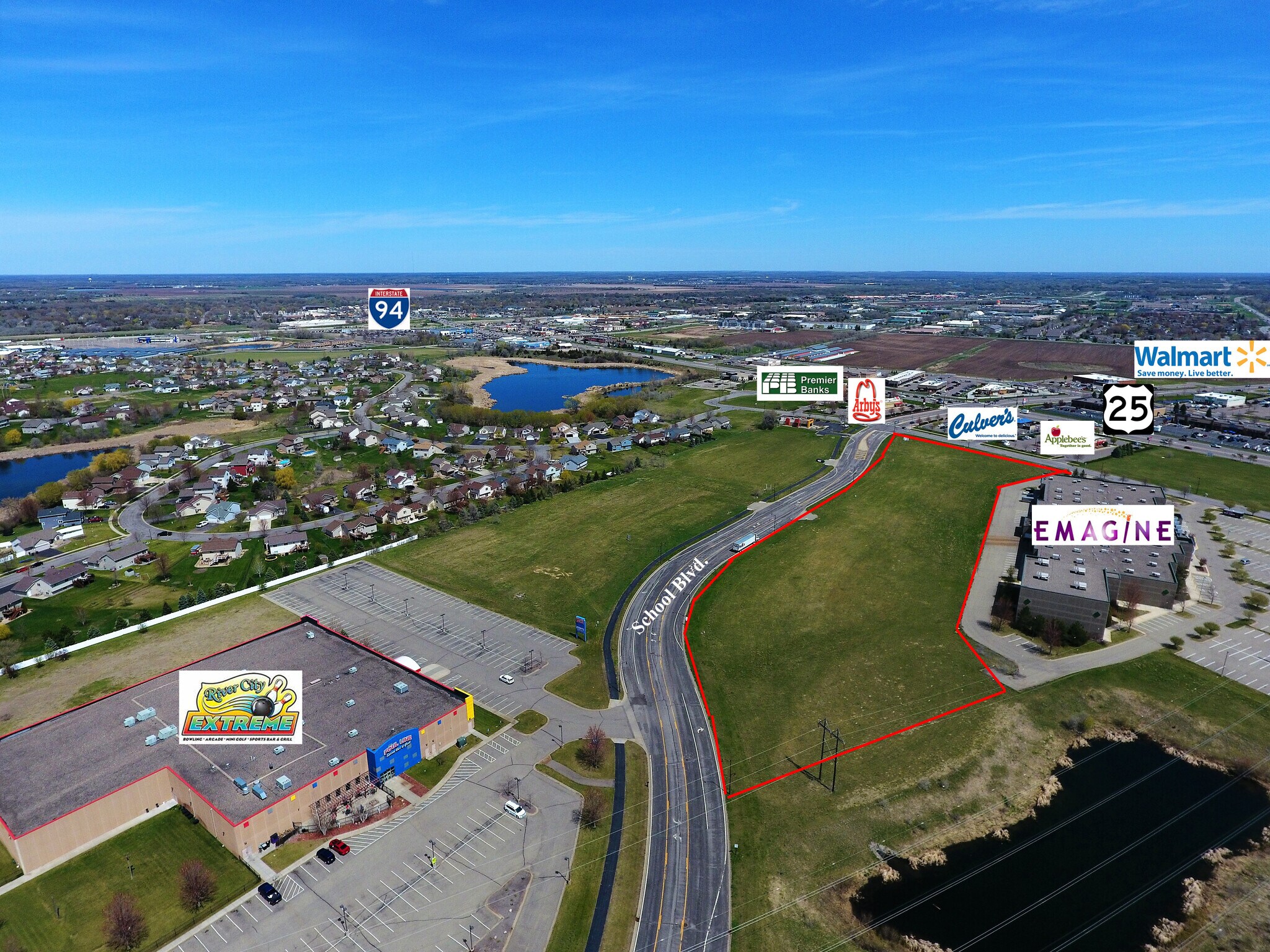 xxx W School Rd, Monticello, MN à vendre Aérien- Image 1 de 2