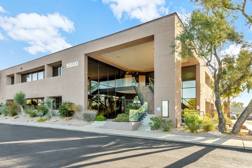 15600-15650 N Black Canyon Hwy, Phoenix, AZ à vendre - Photo du bâtiment - Image 3 de 70