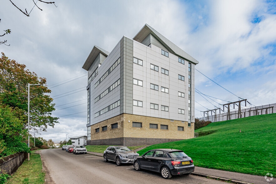 50 High Craighall Rd, Glasgow for lease - Primary Photo - Image 1 of 2