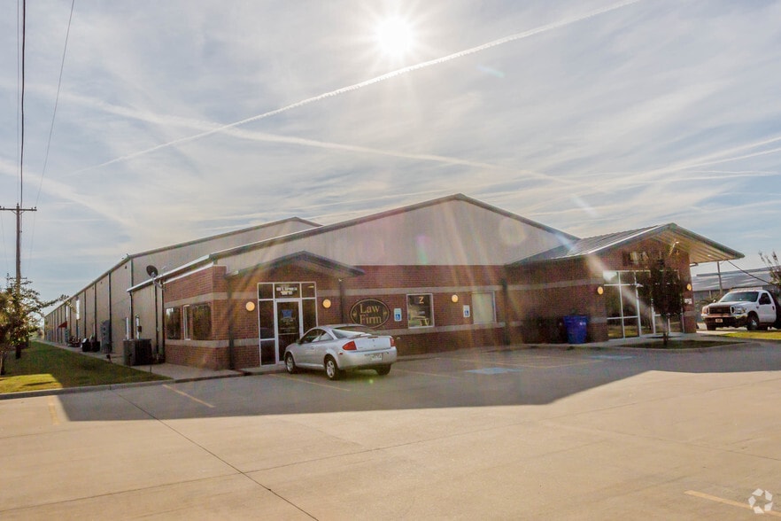 600 S German Ln, Conway, AR for lease - Building Photo - Image 2 of 4