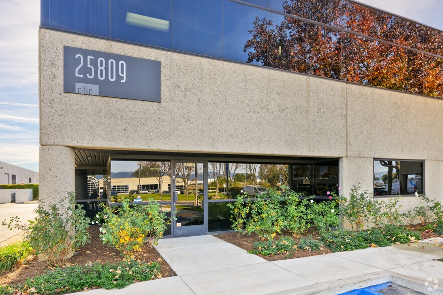 25809 Business Center Dr, Redlands, CA for sale - Building Photo - Image 3 of 20