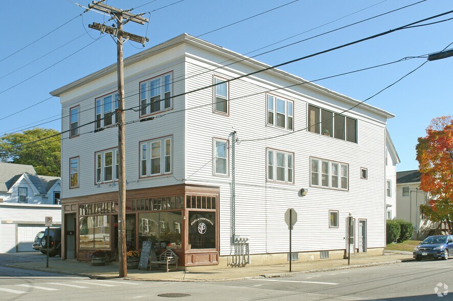 793 Somerville St, Manchester, NH à louer - Photo principale - Image 2 de 3