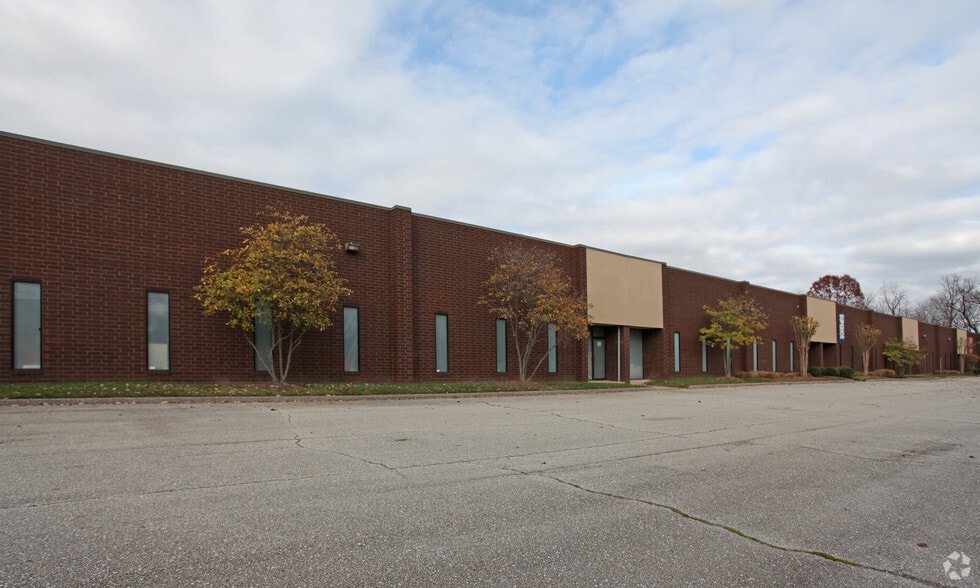 6761 Baymeadow Dr, Glen Burnie, MD for lease - Building Photo - Image 3 of 7