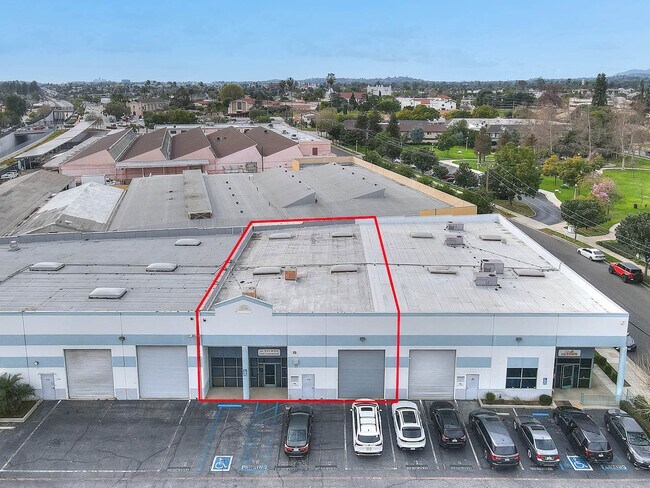 Plus de détails pour 236 Clary Ave, San Gabriel, CA - Local d'activités à louer