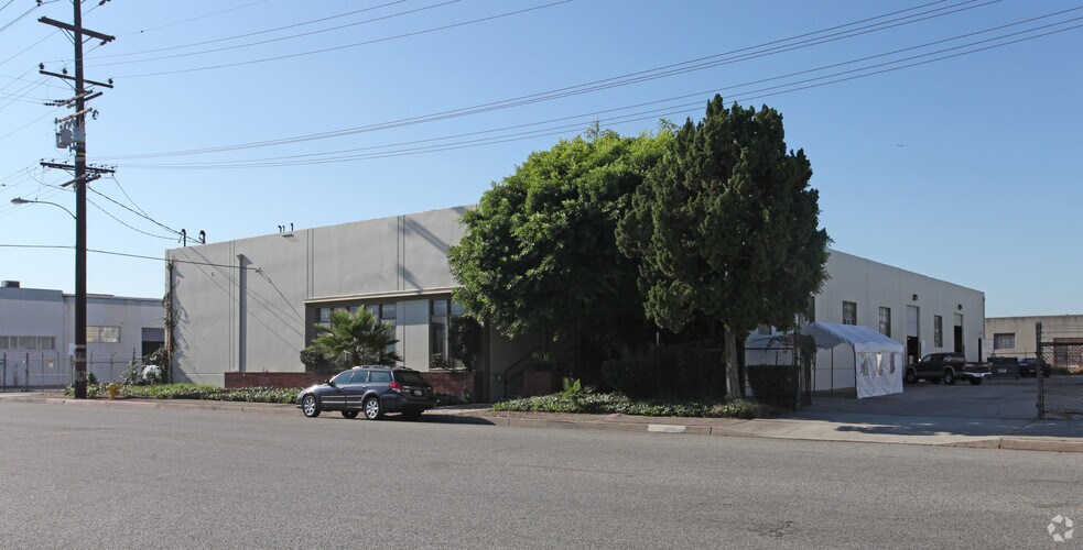 6446 Flotilla St, Commerce, CA à louer - Photo principale - Image 1 de 10