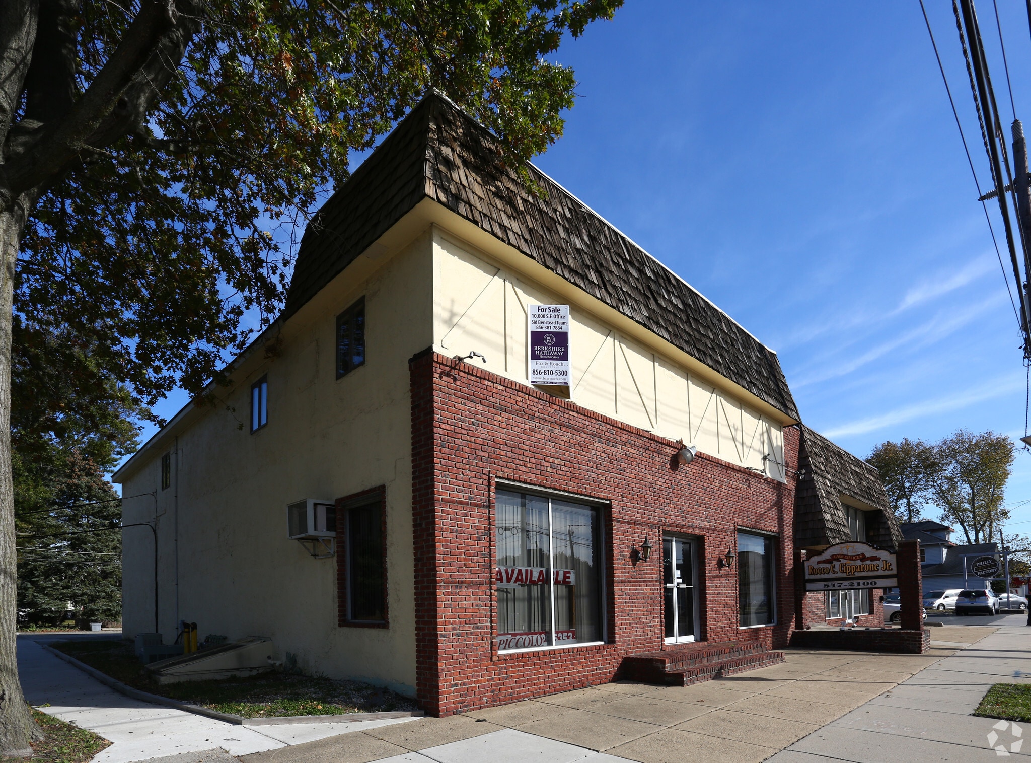Black Horse Pike Office Investment portfolio of 2 properties for sale on LoopNet.ca Primary Photo- Image 1 of 3