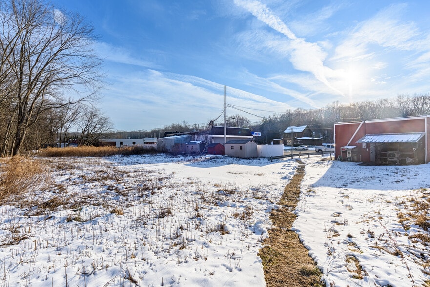 176 Main St, Monroe, CT à vendre - Photo du bâtiment - Image 2 de 15