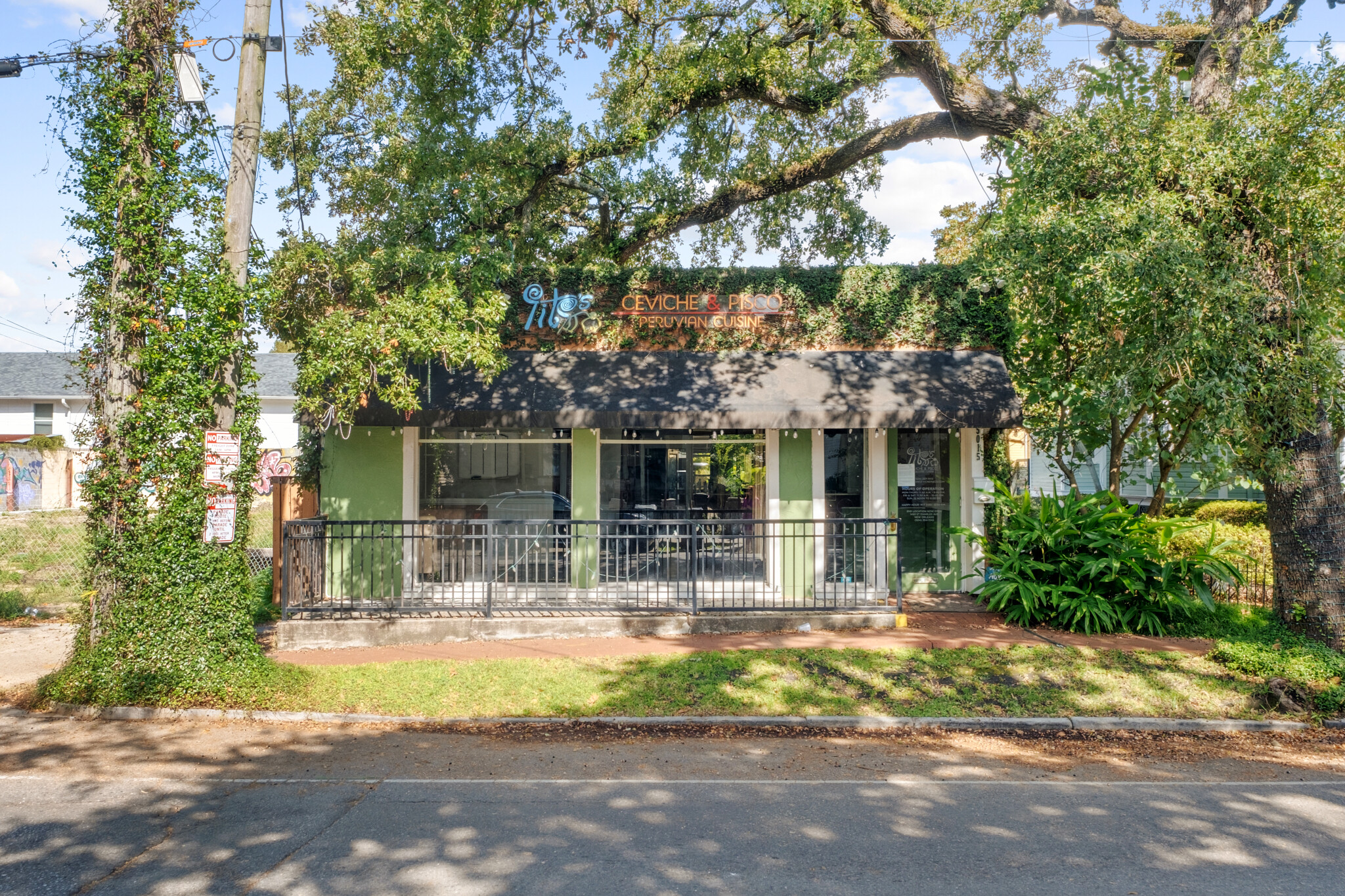 5015 Magazine St, New Orleans, LA à louer Photo du bâtiment- Image 1 de 15