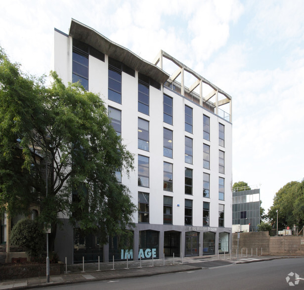 9 Museum Pl, Cardiff for lease - Primary Photo - Image 1 of 6